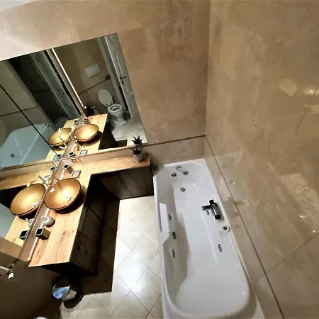 Argilla Industrial Design Near Vatican Apartment *