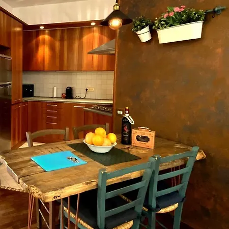 Apartment Argilla Industrial Design Near Vatican