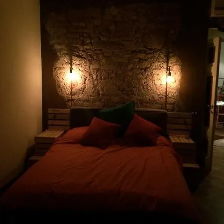 Argilla Apartment